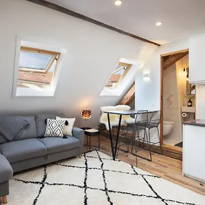 Studio74 Apartment